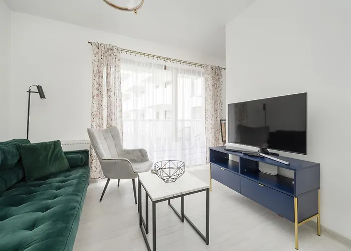 Modern Classic In Kepa Mieszczanska By Renters Apartman *