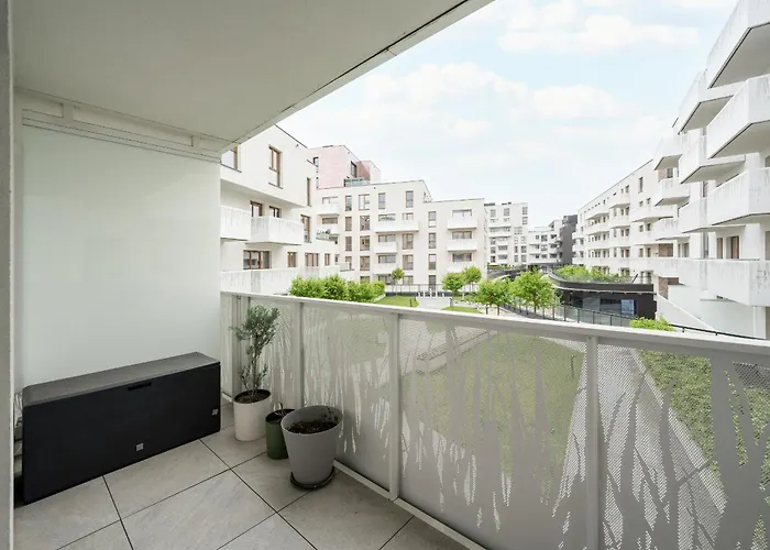 Modern Classic In Kepa Mieszczanska By Renters Apartman *