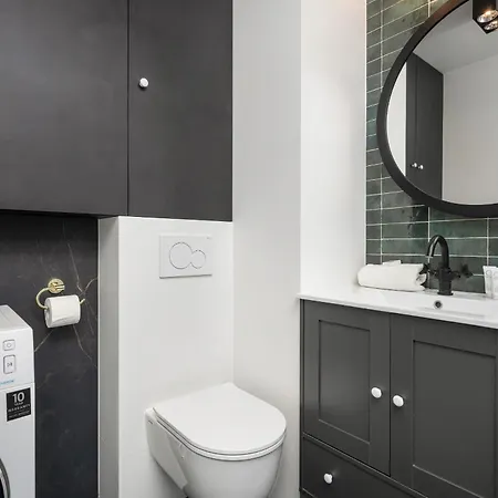 Modern Classic In Kepa Mieszczanska By Renters Apartment *